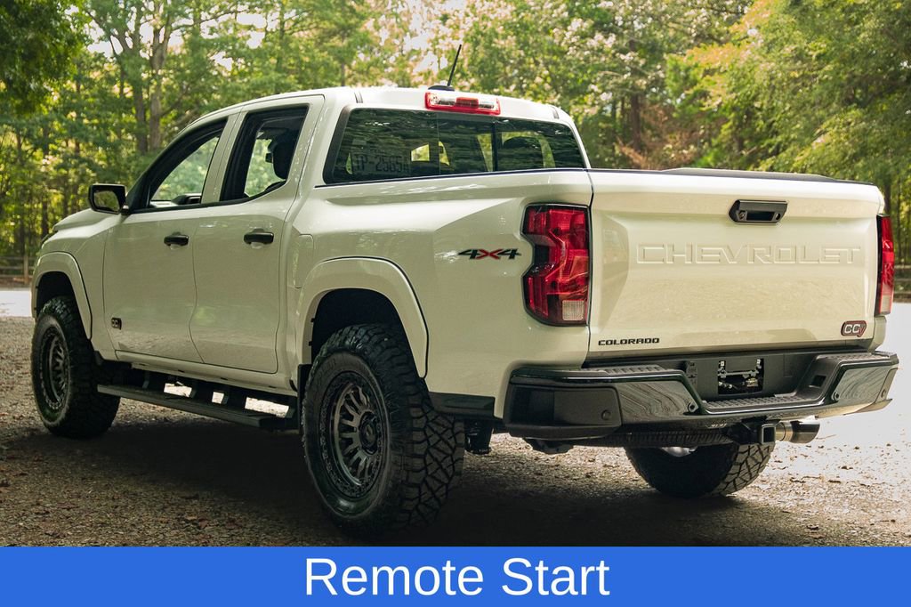 2025 Chevrolet Colorado LT photo 4