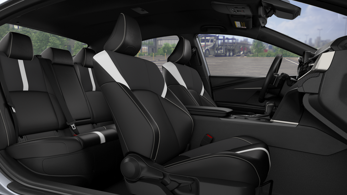 2026 Toyota Camry SE photo 8