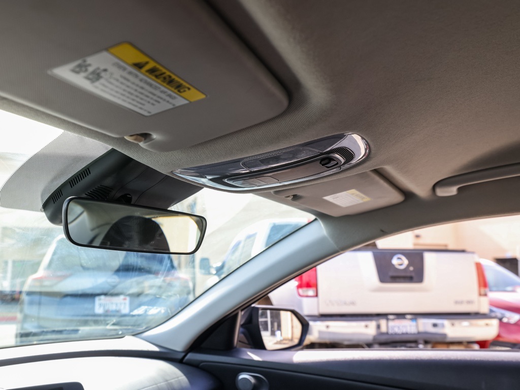 Used 2021 Black Hyundai SEL image 14