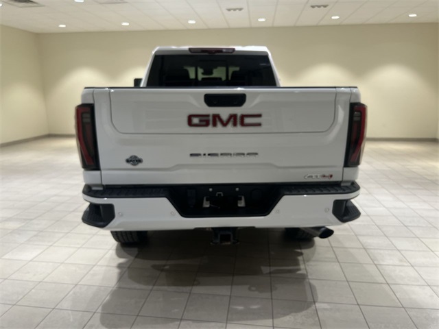 2024 Gmc Sierra HD AT4 photo 4