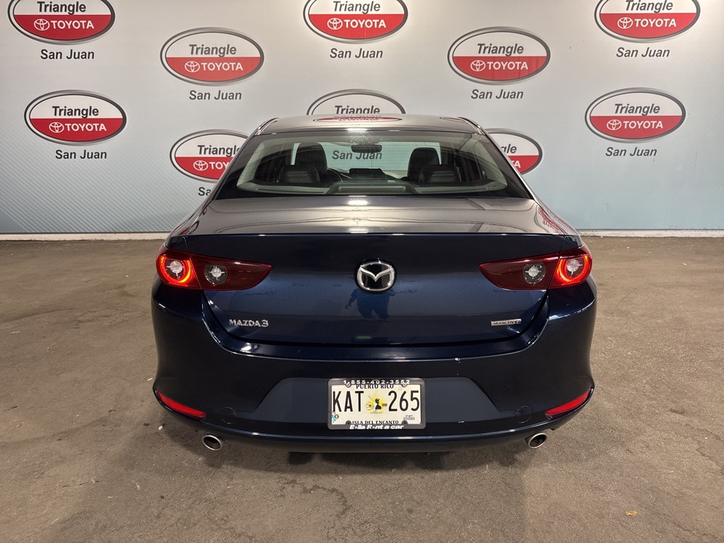 2022 Mazda Mazda3 Select photo 5