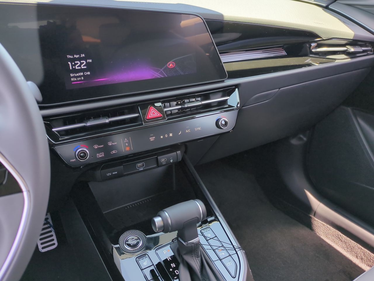 2025 Kia Niro EX Touring photo 10