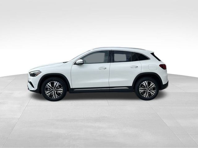 2025 Mercedes Benz GLA 250 4MATIC photo 4