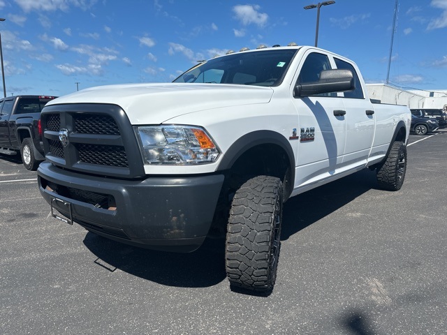 2017 Ram 2500 Tradesman photo 2