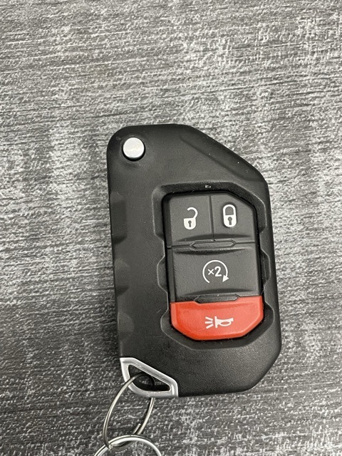 2021 Jeep Wrangler Unlimited Sahara Altitude photo 26