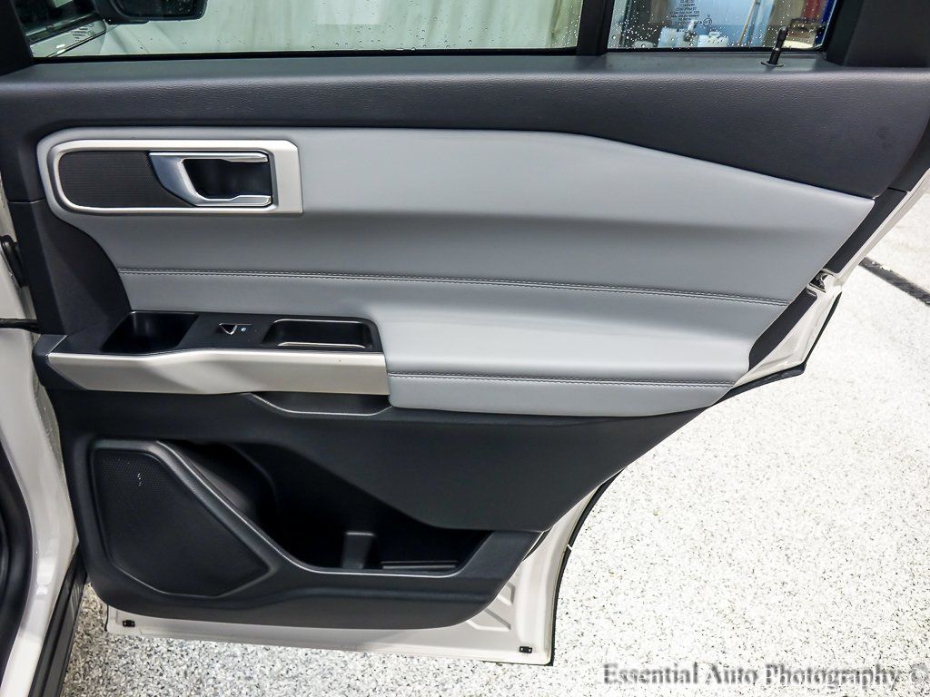 2023 FORD EXPLORER - Image 26