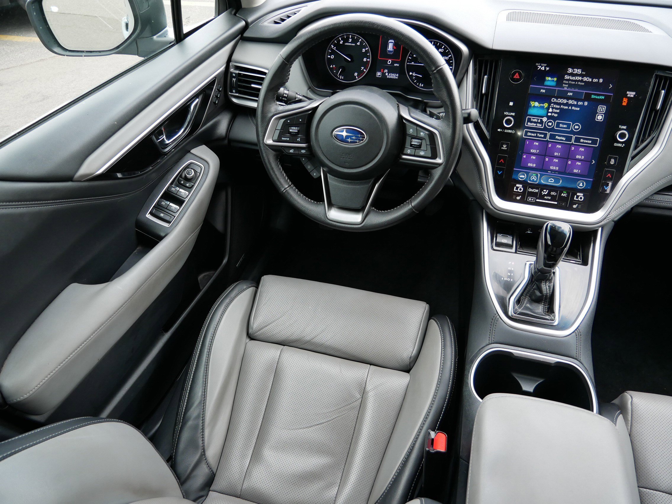 2020 Subaru Outback Limited photo 9