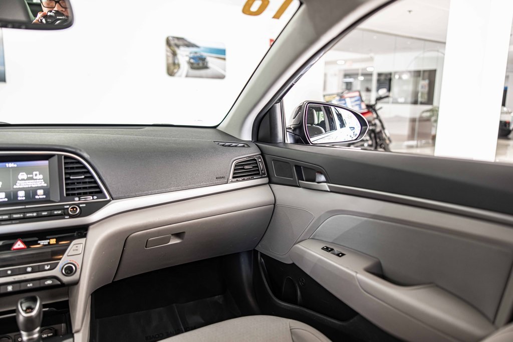 2018 HYUNDAI ELANTRA - Image 28