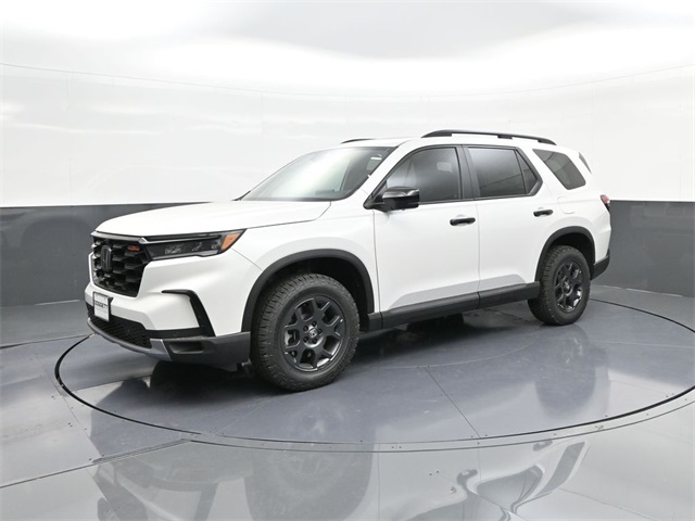 2025 Honda Pilot TrailSport's photo