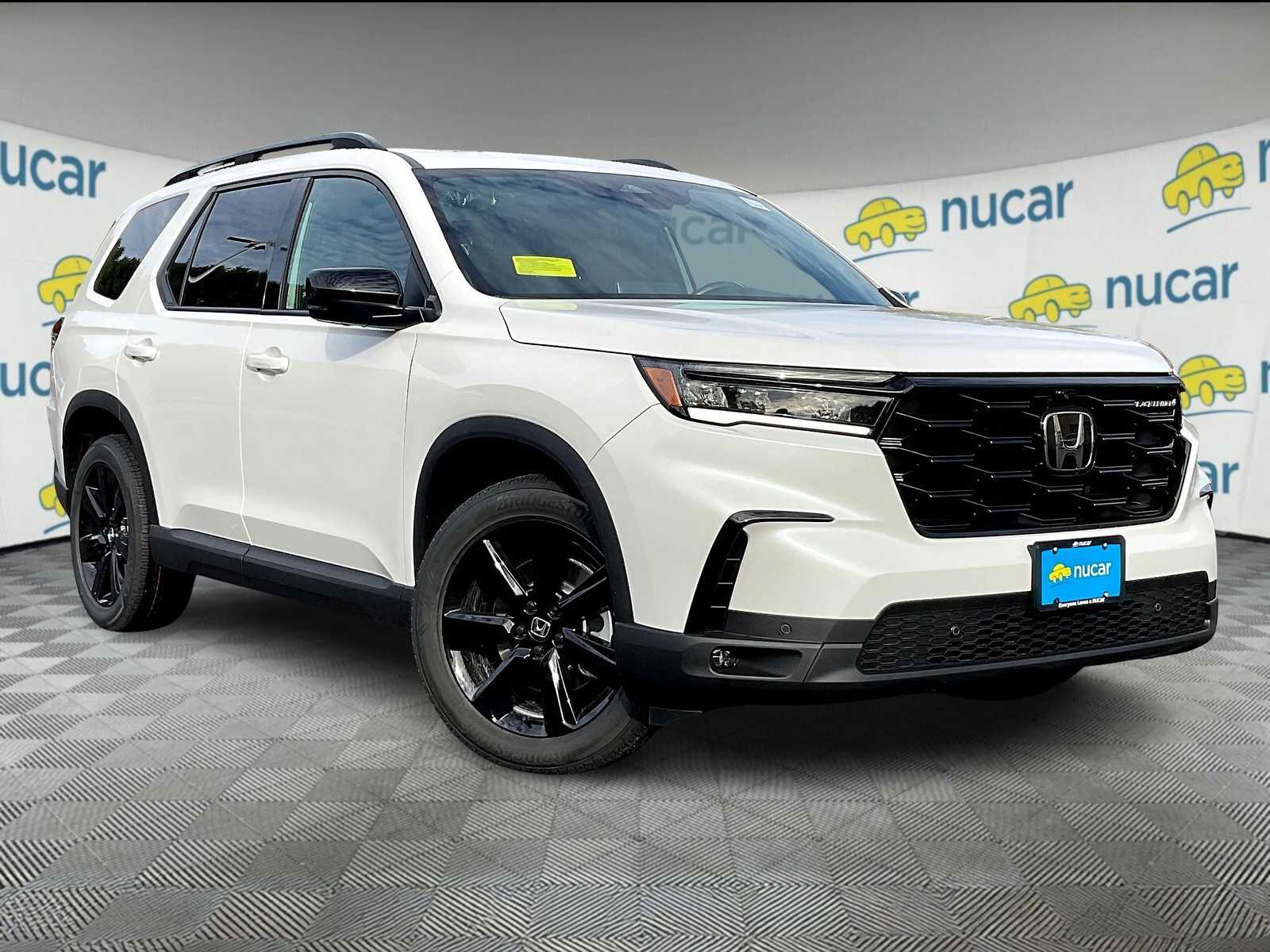 2025 Honda Pilot Black Edition's photo