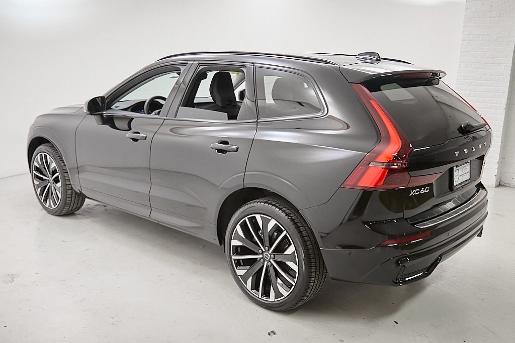 2026 VOLVO XC60 - Image 6