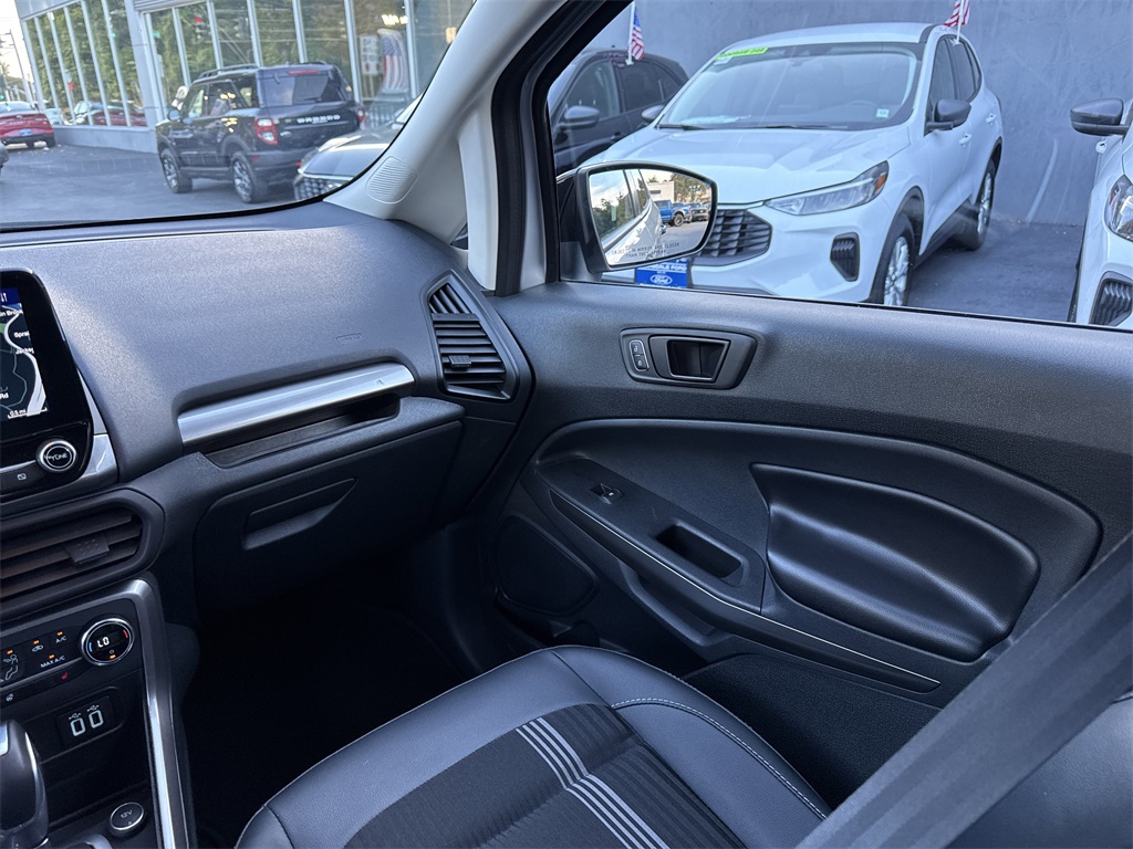 2022 Ford EcoSport SES photo 18