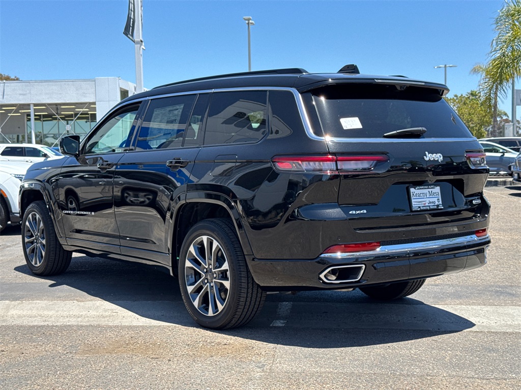 2025 Jeep Grand Cherokee Overland photo 6