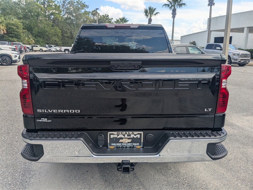 2026 Chevrolet Silverado 1500 LT photo 3