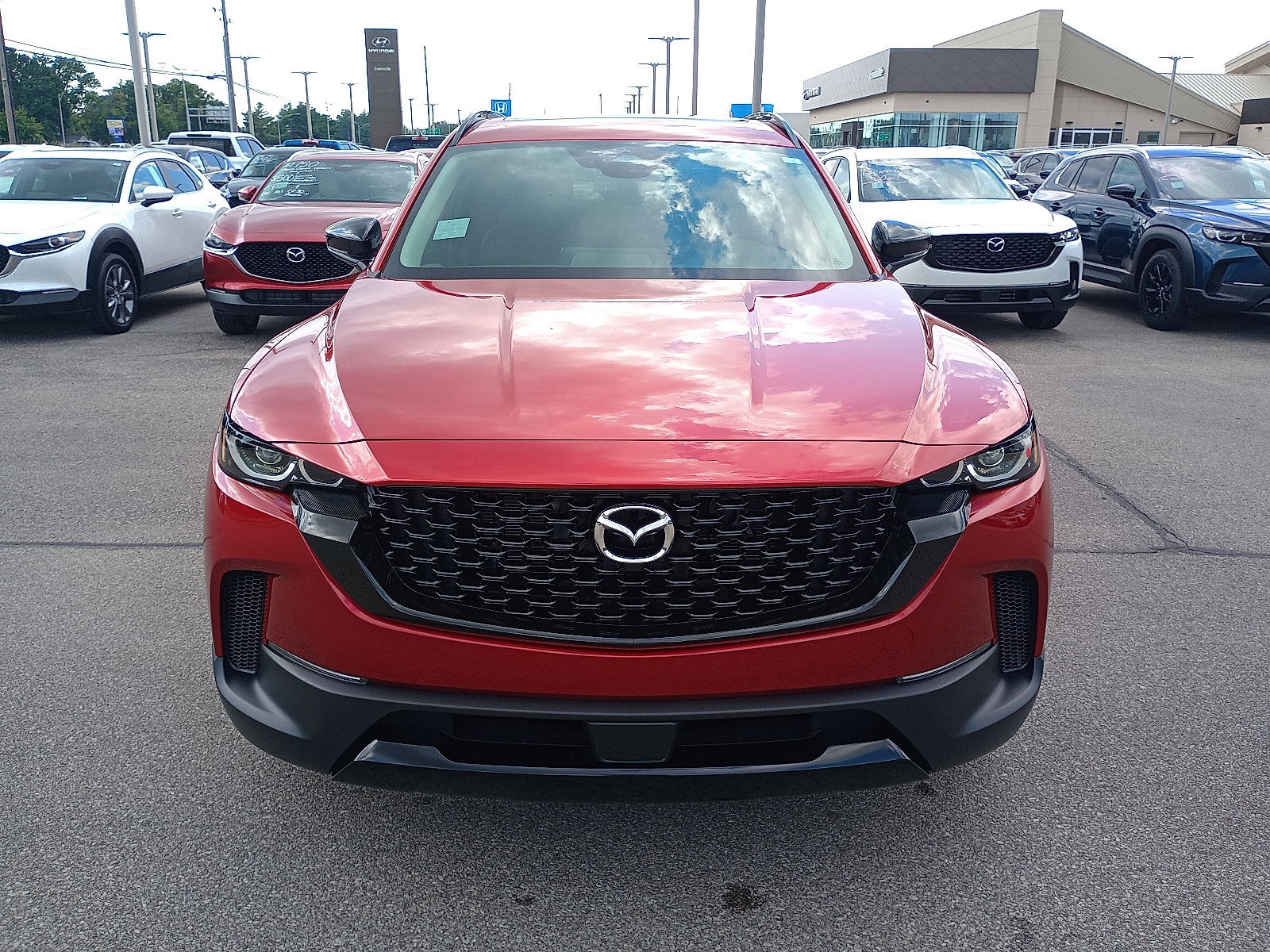 2025 Mazda CX-50 Premium photo 3