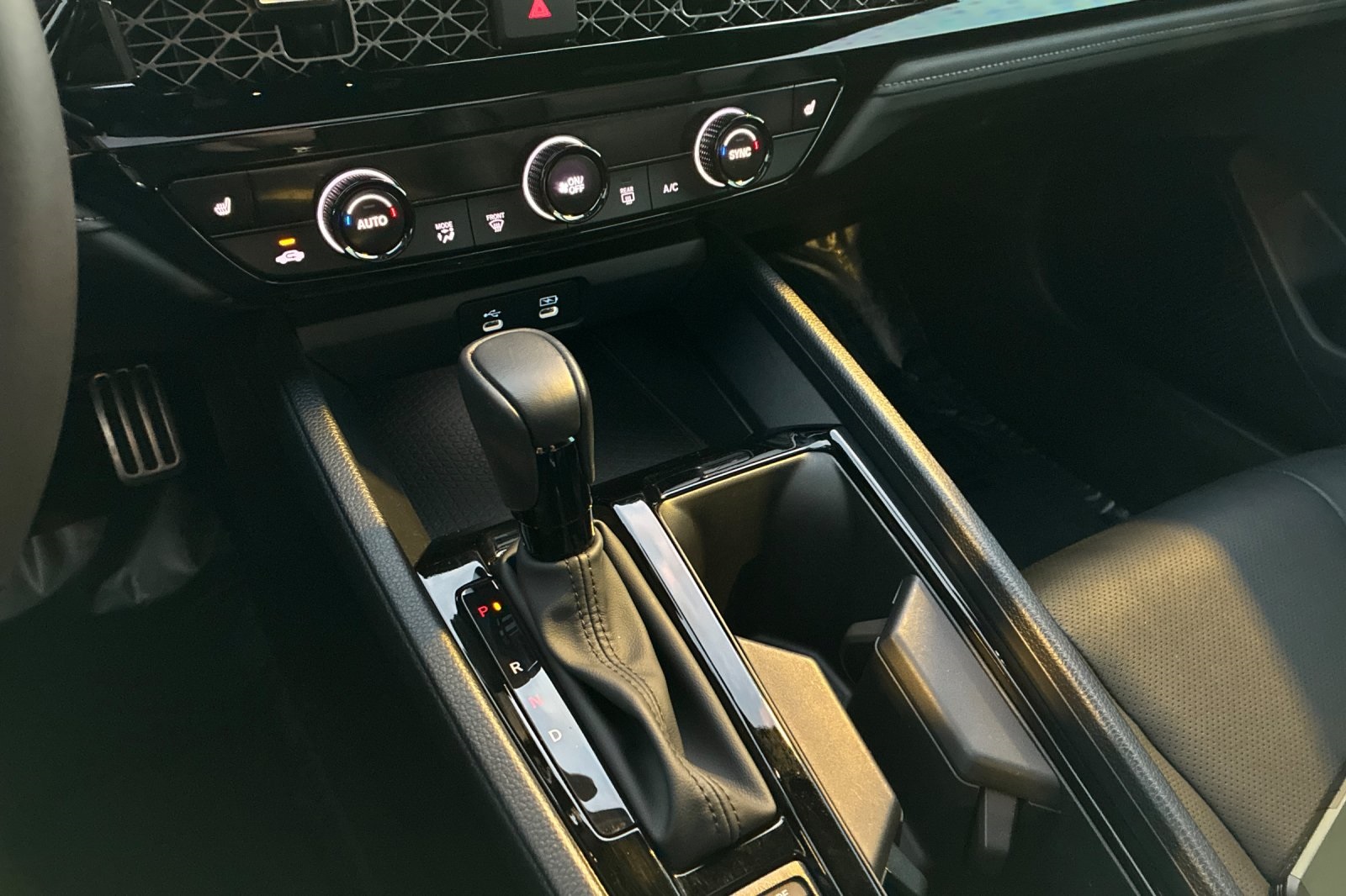 2024 Honda Accord Hybrid Sport-L photo 23