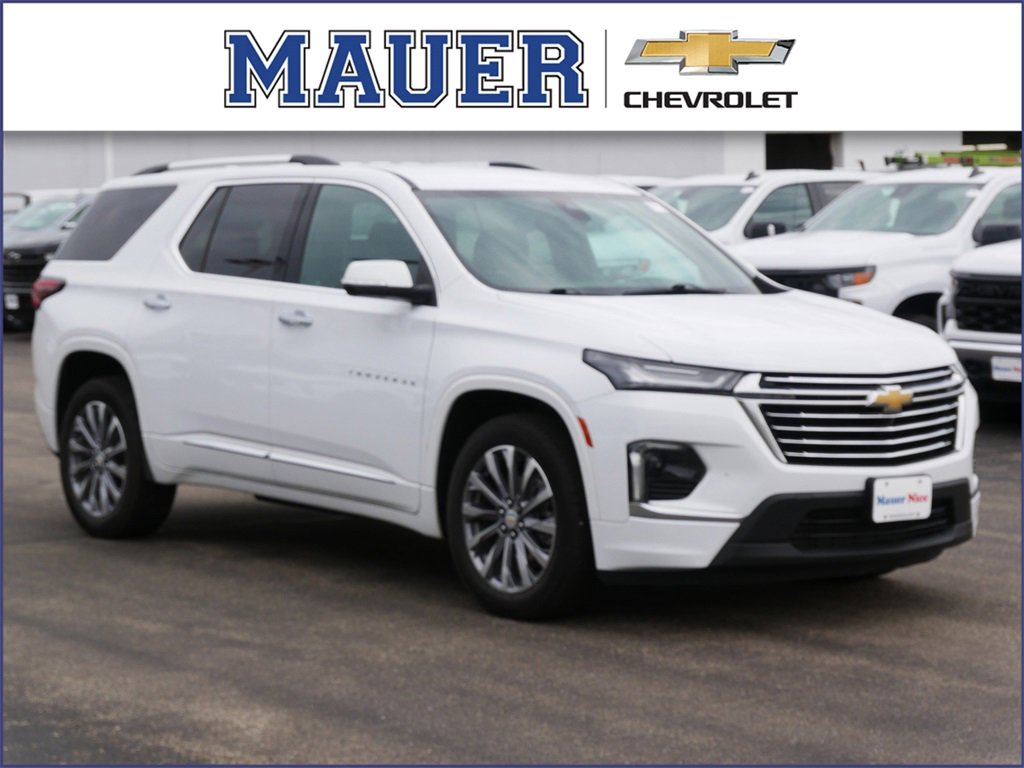 2022 Chevrolet Traverse Premier's photo
