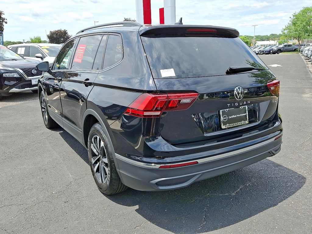 2024 Volkswagen Tiguan S photo 3