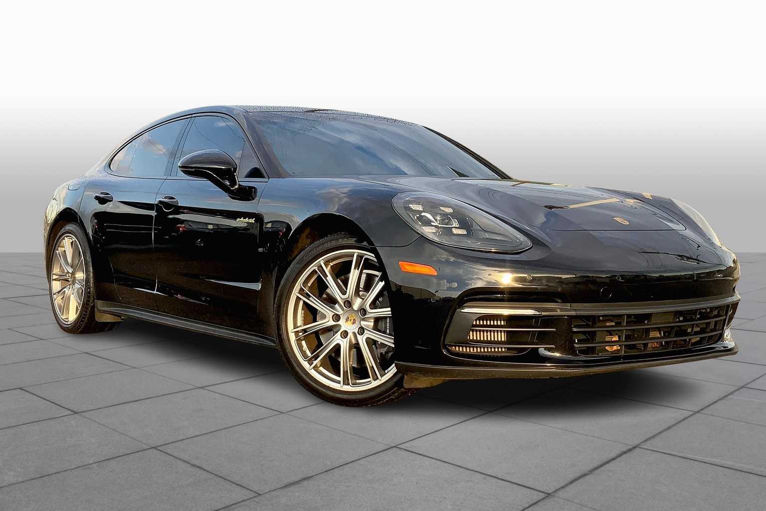2020 Porsche Panamera 4 E-Hybrid photo 2