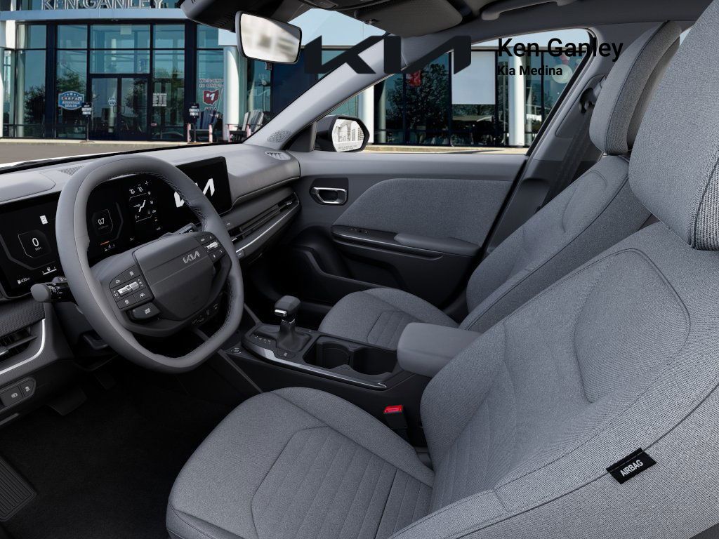 2025 Kia K4 EX photo 17