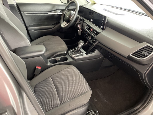 2024 Kia Seltos LX photo 38