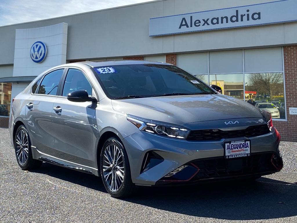 2023 Kia Forte GT-Line's photo