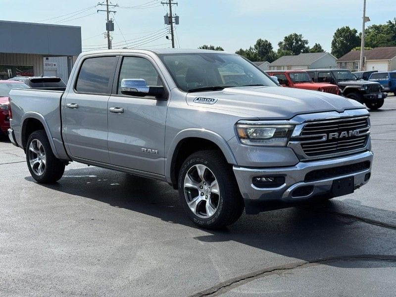 2022 Ram 1500 Laramie photo 2