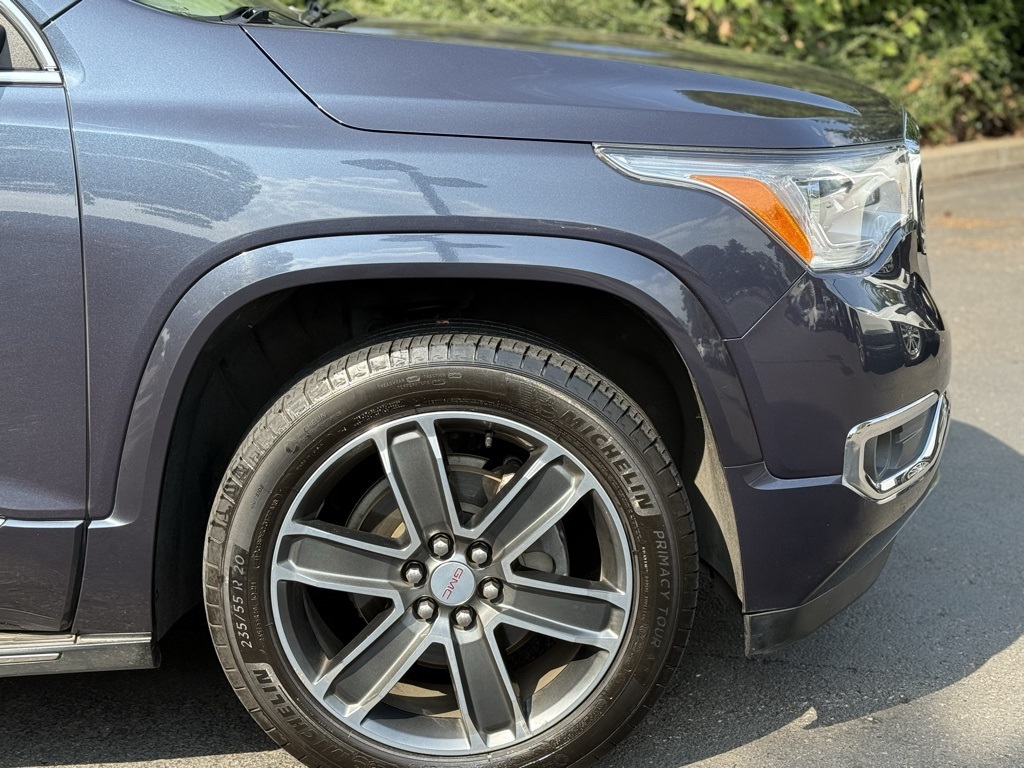 2018 Gmc Acadia Denali photo 3