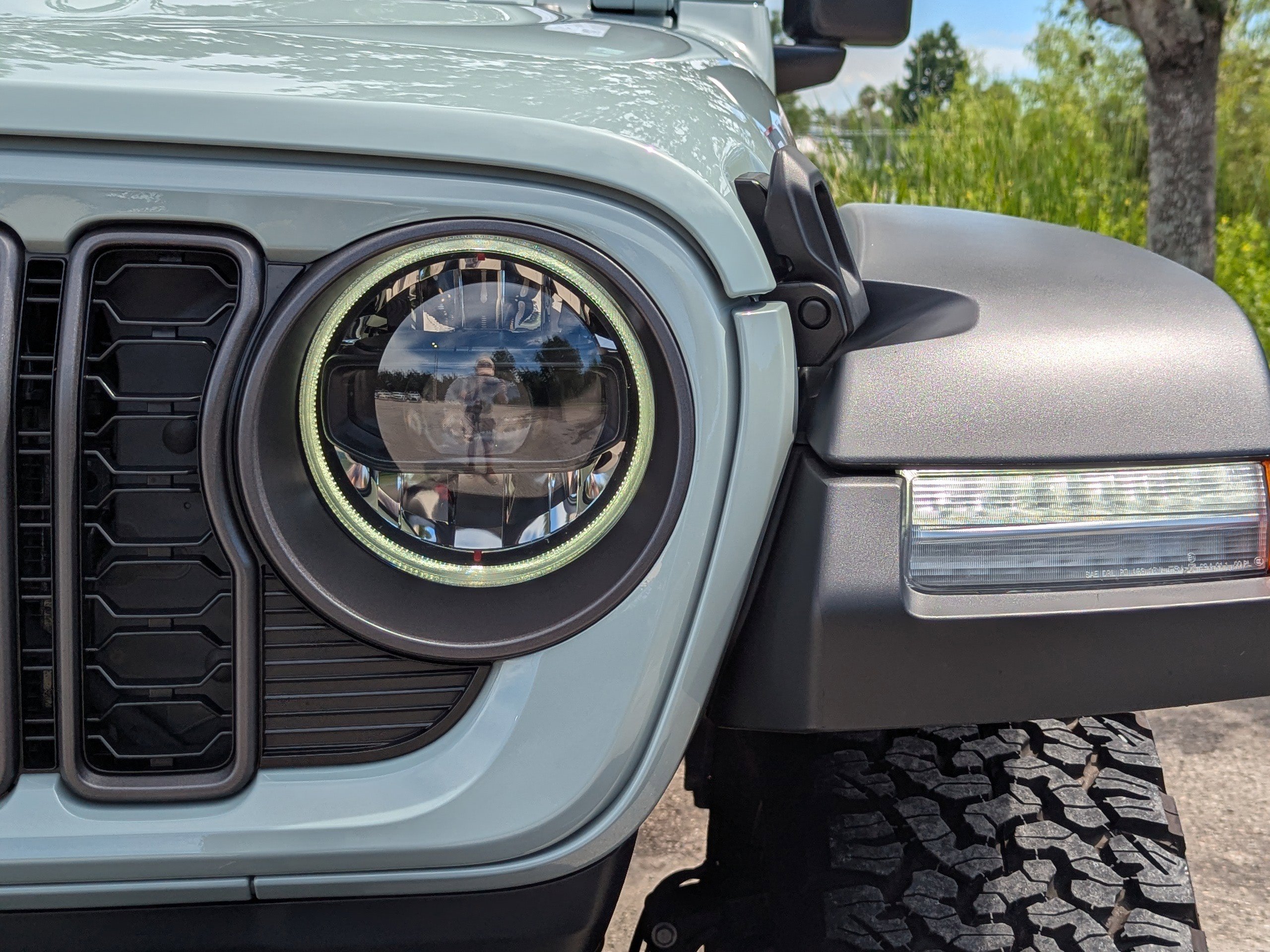 2024 Jeep Wrangler Rubicon photo 9