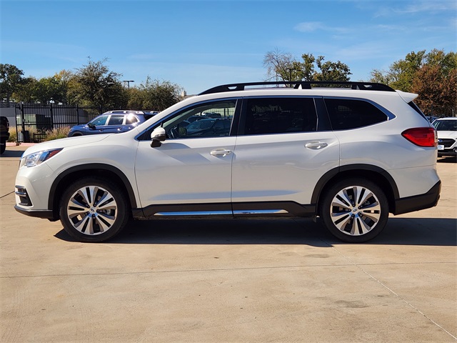 2022 Subaru Ascent Limited photo 3