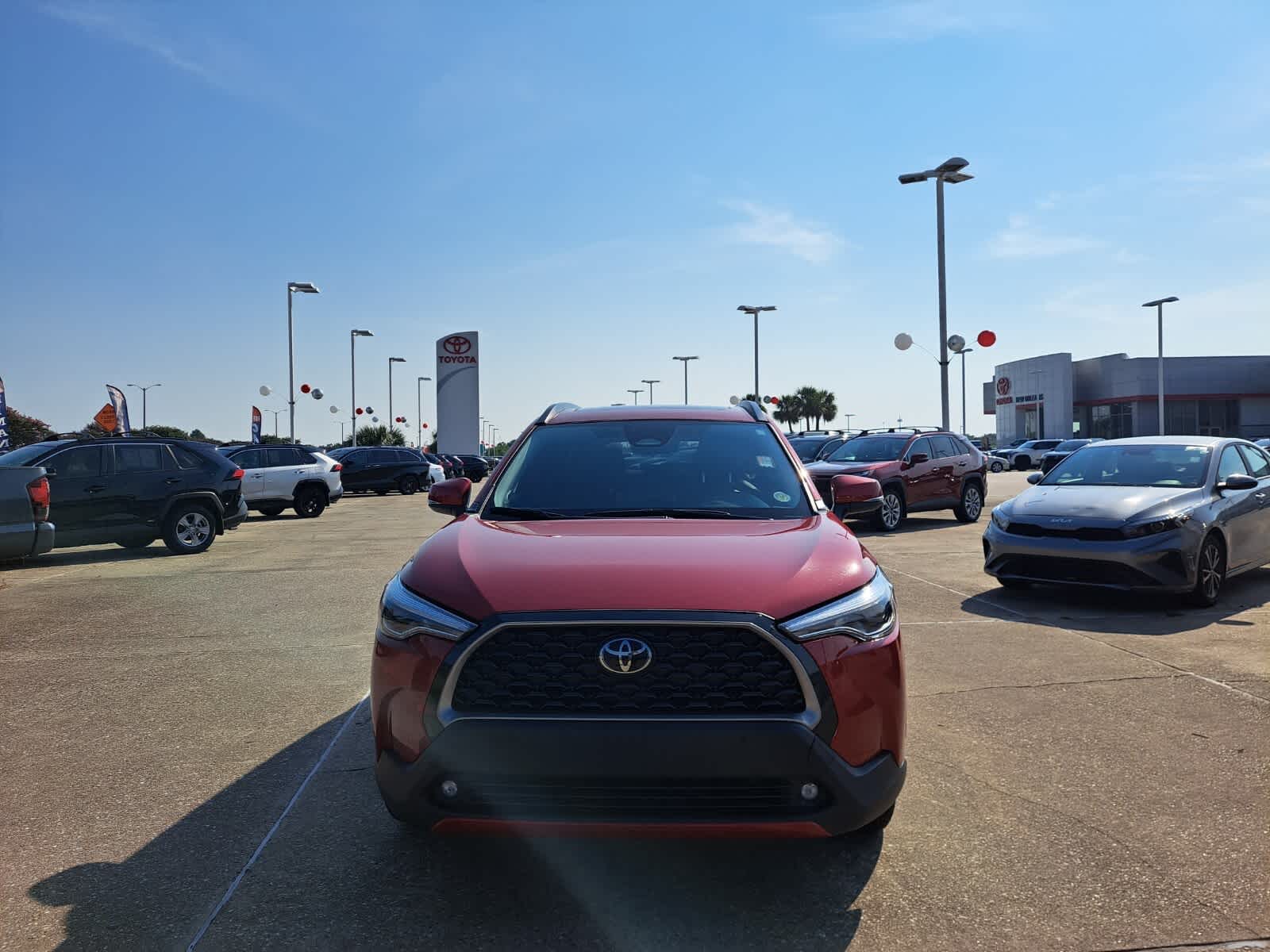 Used 2024 Toyota Corolla Cross XLE with VIN 7MUDAAAG1RV096110 for sale in Northfield, Minnesota