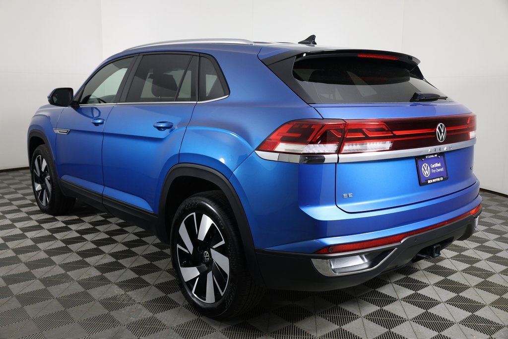 2024 Volkswagen Atlas Cross Sport SE Technology photo 3