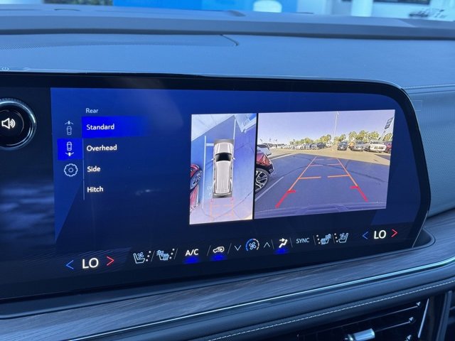 2025 Chevrolet Tahoe Premier photo 17
