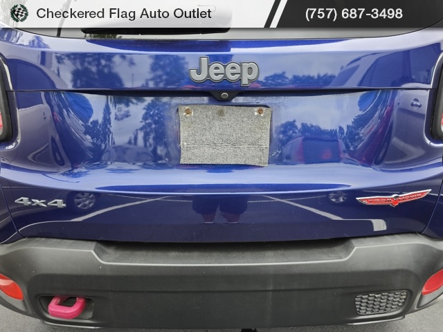 2016 Jeep Renegade Trailhawk photo 7