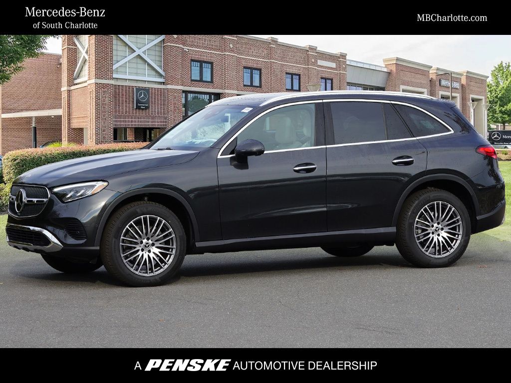 2026 Mercedes-Benz GLC Base's photo