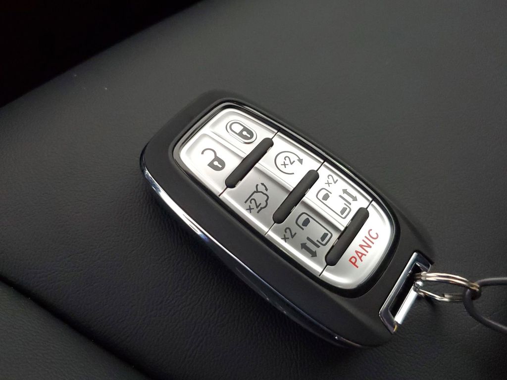 2026 Chrysler Voyager LX photo 35