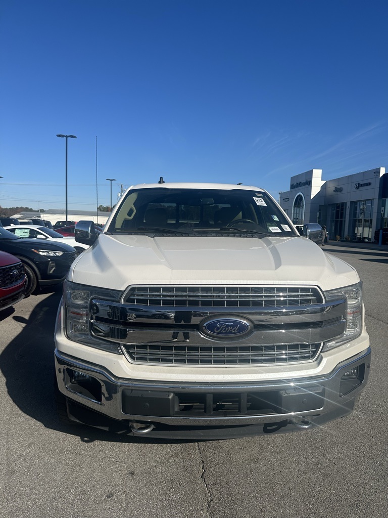 2019 Ford F-150 Lariat photo 2