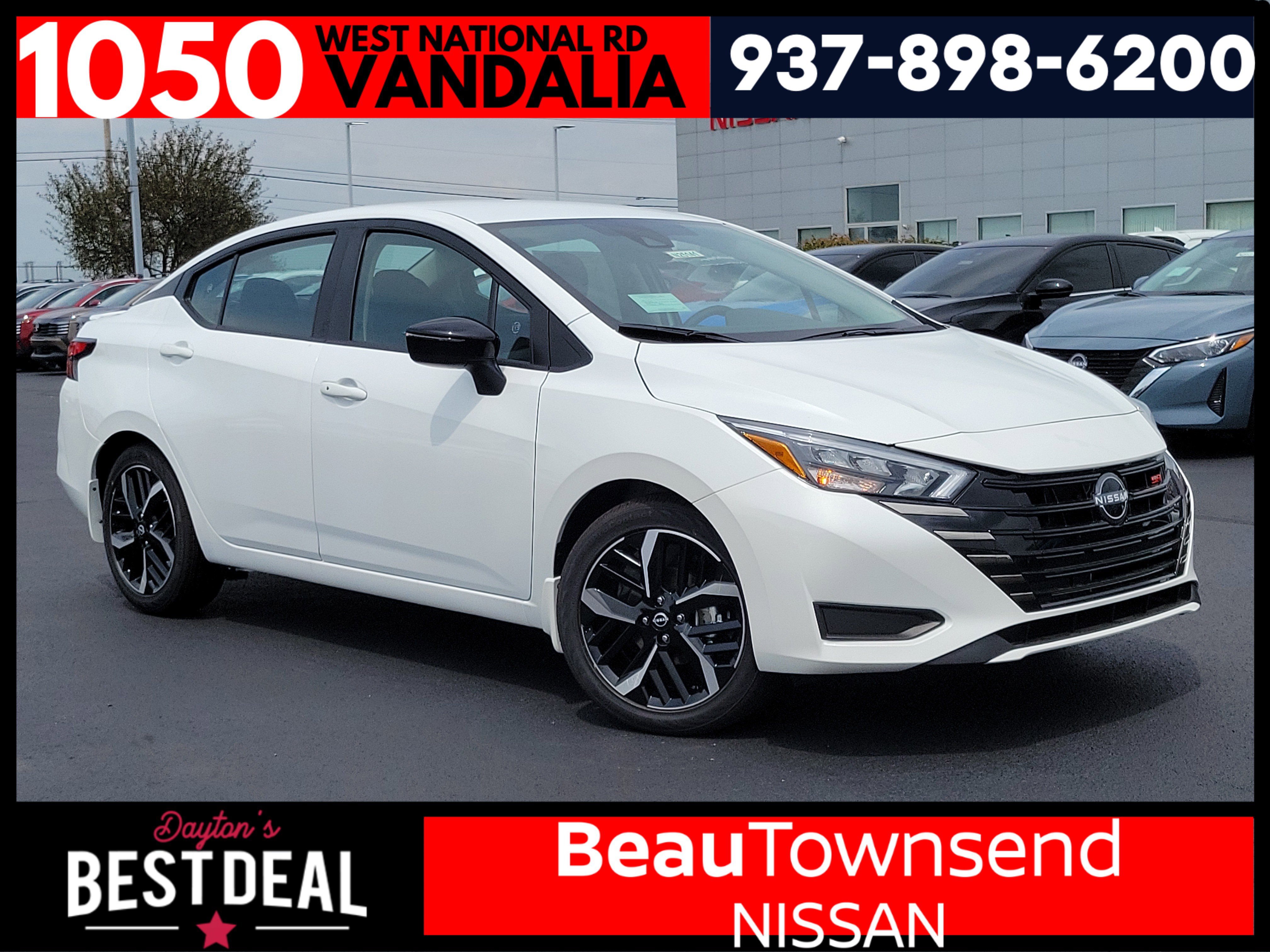 2025 Nissan Versa Sedan SR's photo