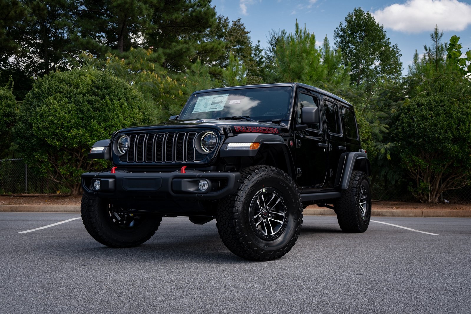 2025 Jeep Wrangler 4-Door Rubicon's photo