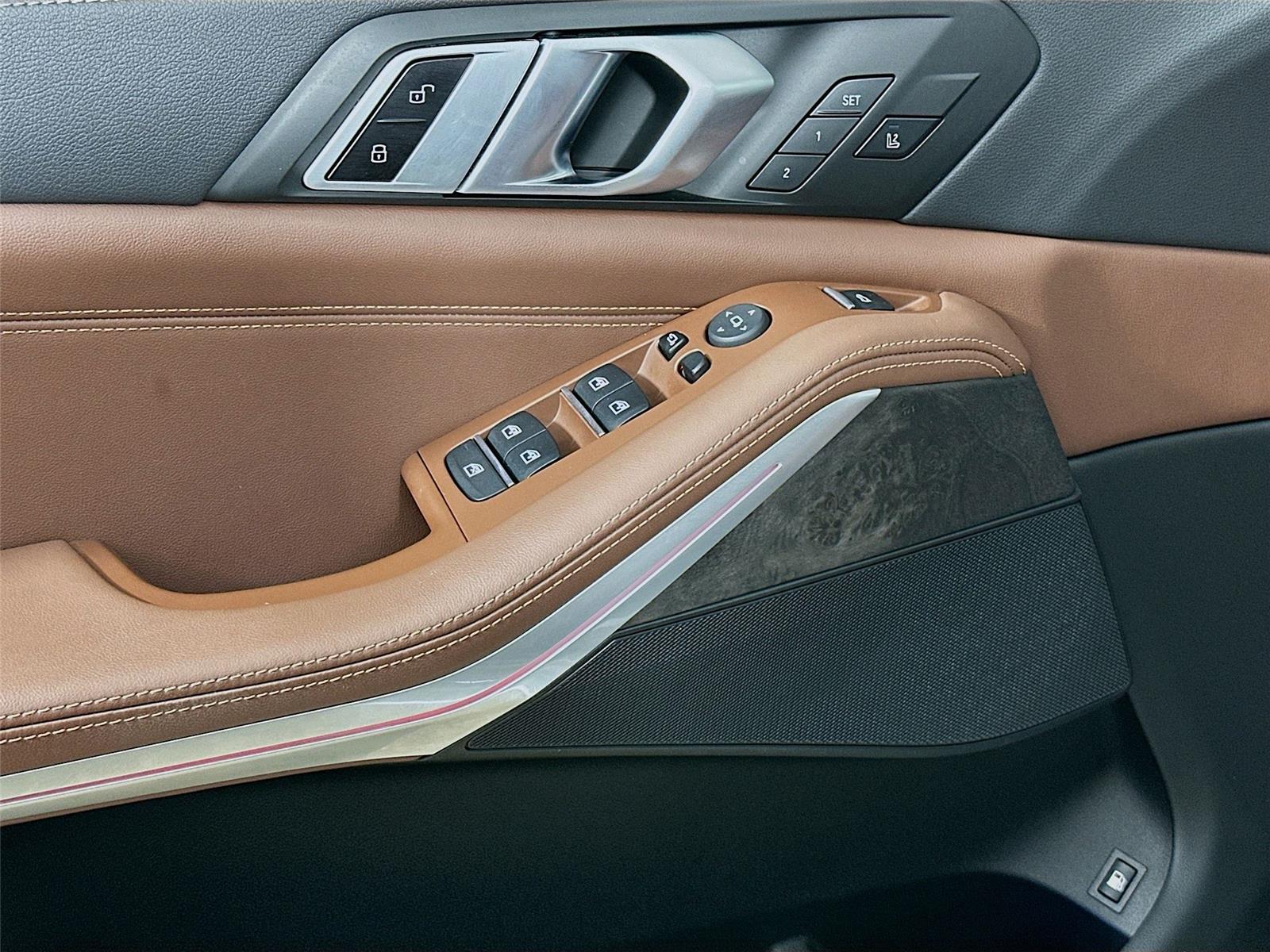2023 Bmw X5 xDrive45e photo 18
