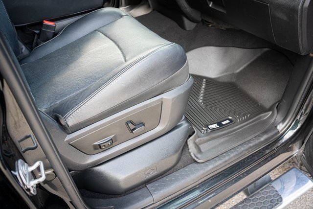2017 Ram 3500 Laramie photo 31