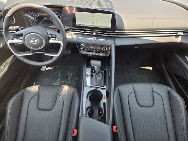 2025 Hyundai Elantra Hybrid Limited photo 17