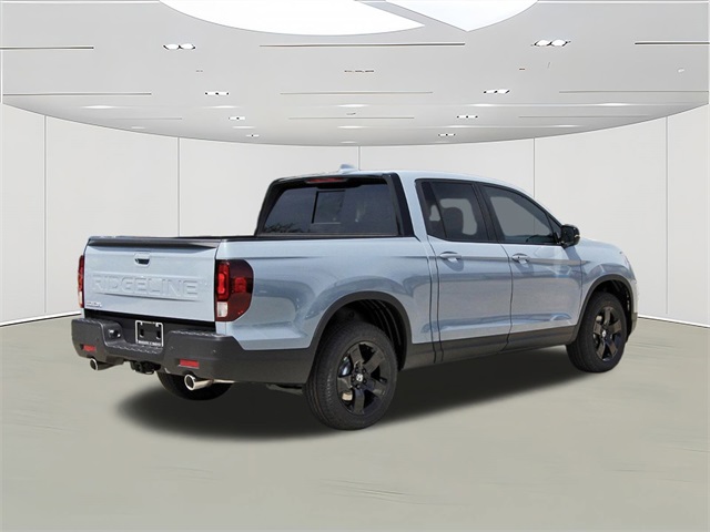 2025 Honda Ridgeline Black Edition photo 3
