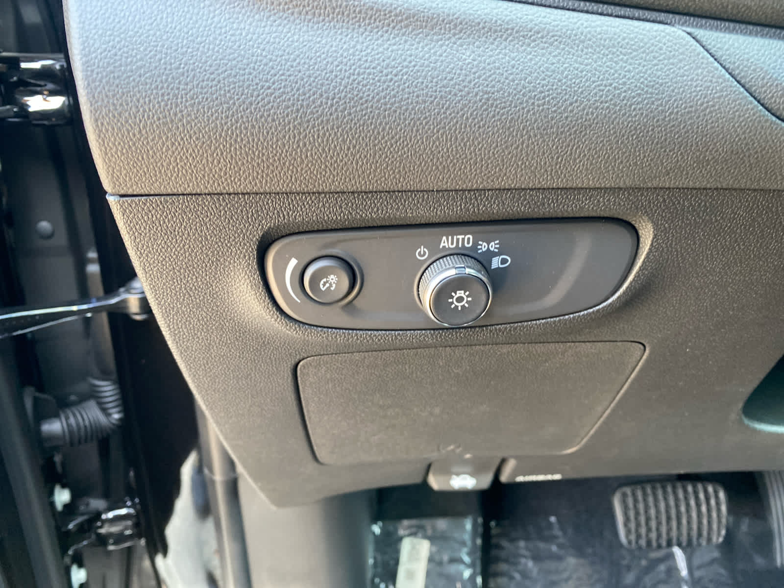 2026 Buick Encore Sport Touring photo 14