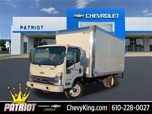 New 2024 Chevrolet Low Cab Forward 5500 XG's photo