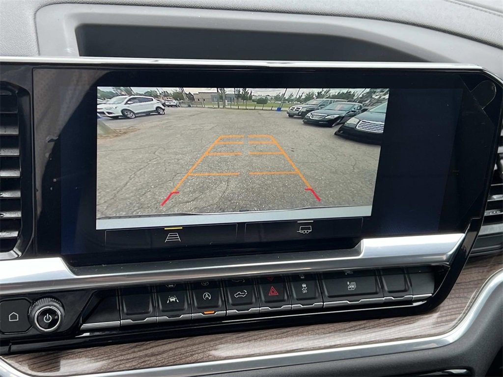 2023 Chevrolet Silverado 1500 RST photo 18