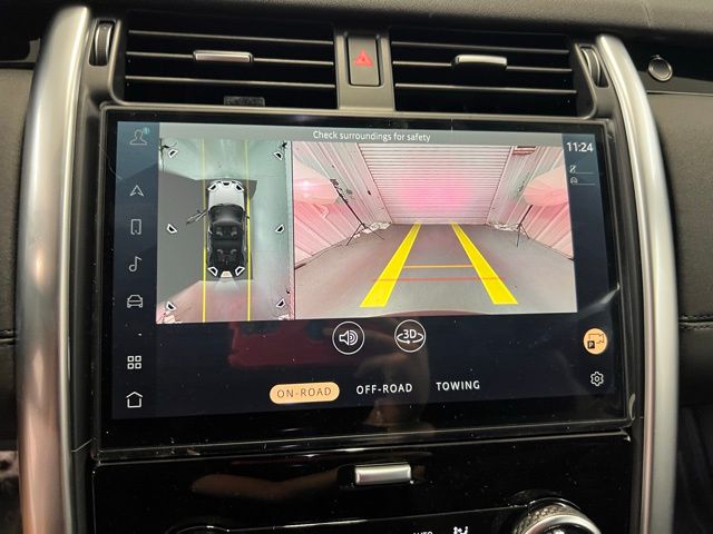 2025 Land Rover Discovery S photo 26