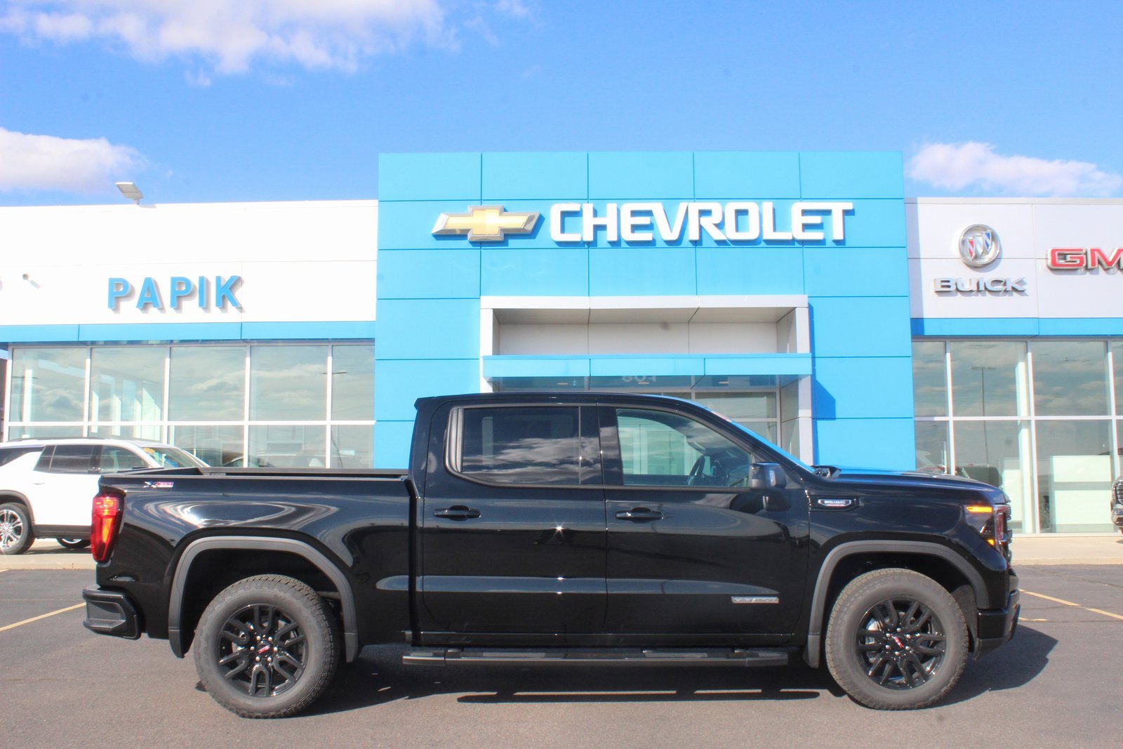 2026 GMC Sierra 1500 Elevation's photo