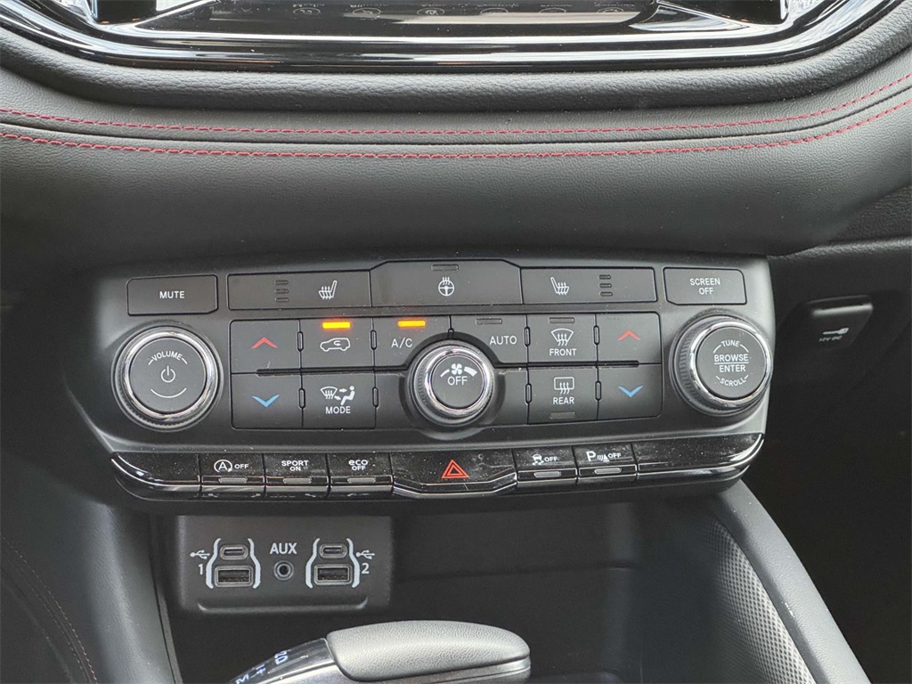 2024 Dodge Durango GT photo 14