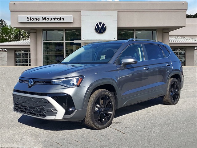 2026 Volkswagen Taos SE's photo